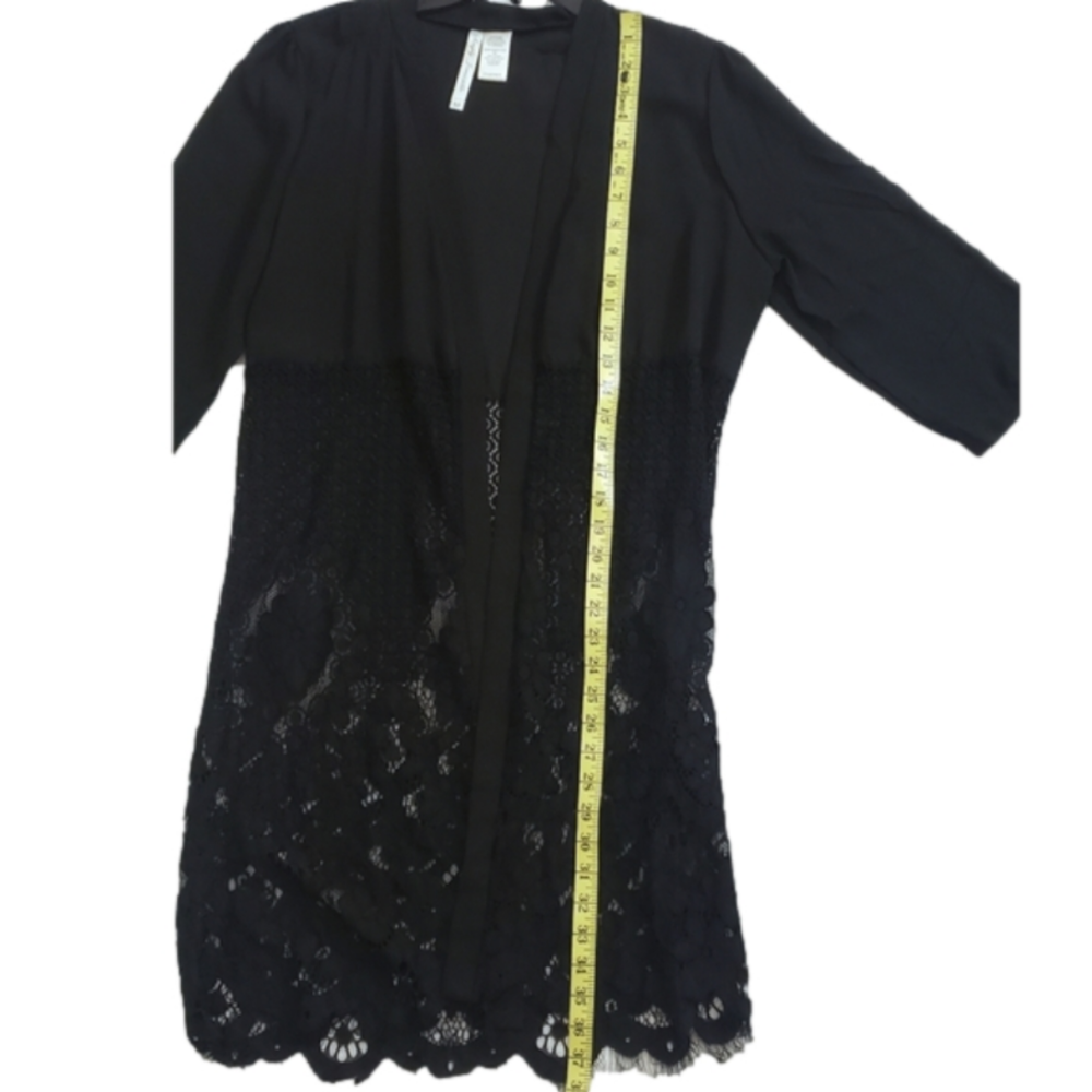 Black Lace Kimono - Picture 3 of 7